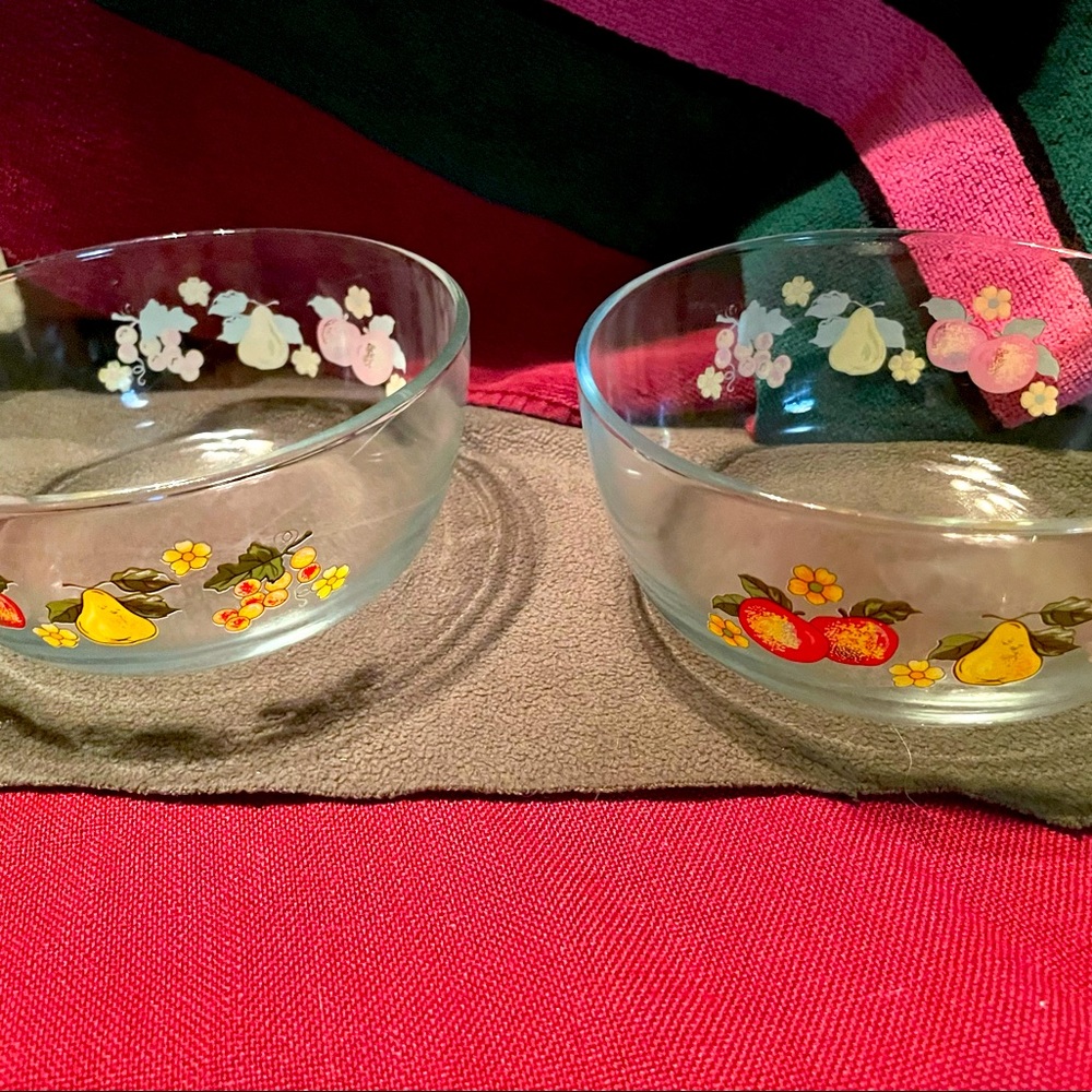 2 Vintage KIG Malaysia Cereal/ Fruit Bowls